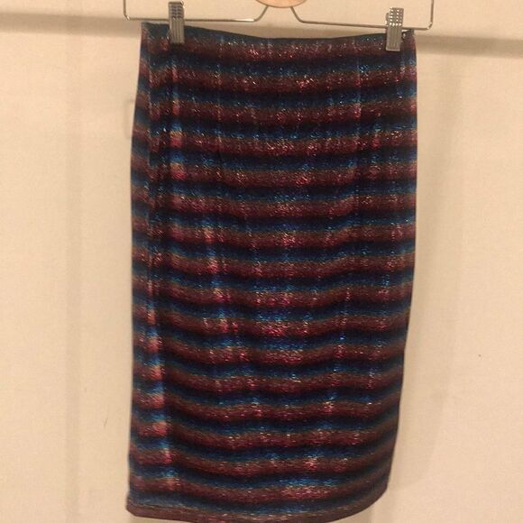 NWT Soprano Metallic Stripe Skirt - Size JR XL - Picture 7 of 7